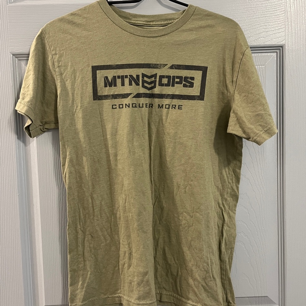 Men's Olive Green T-Shirt